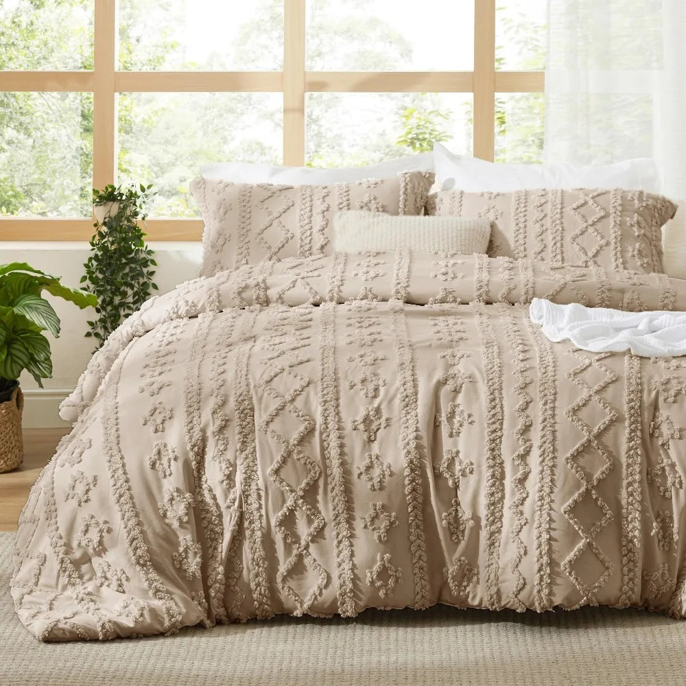 Bedsure Tufted Boho Comforter Set