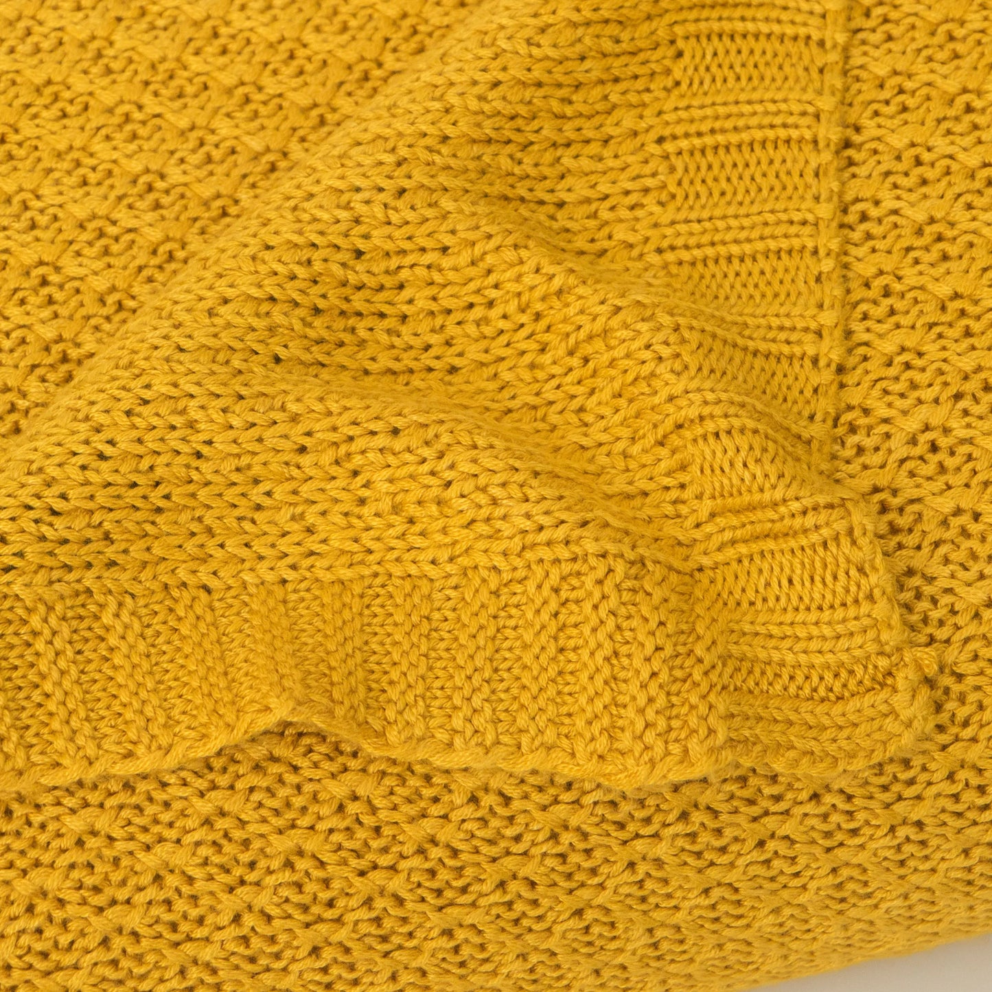 Natural Bamboo Cable Knit Toddler Blanket