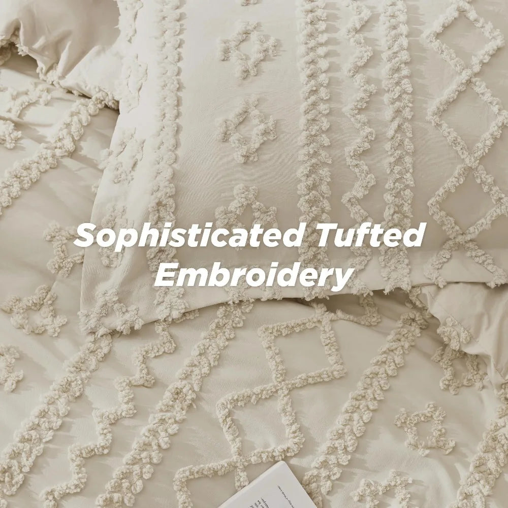 Bedsure Tufted Boho Comforter Set