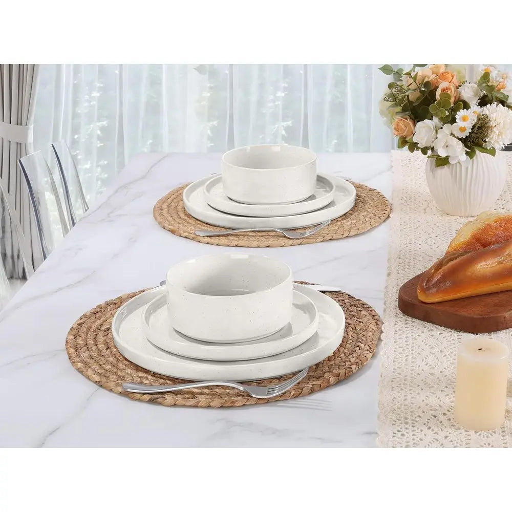 18 Piece Ceramic Plates and Bowls Dinnerware